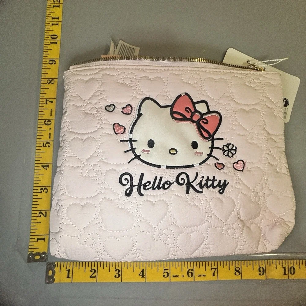Hello Kitty X Primark Pink Quilted Hearts Make Up Toiletries Bag Travel New Tag